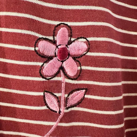 Cottagecore sweet 1990s polo shirt with embroidered flower - Picture 2 of 6